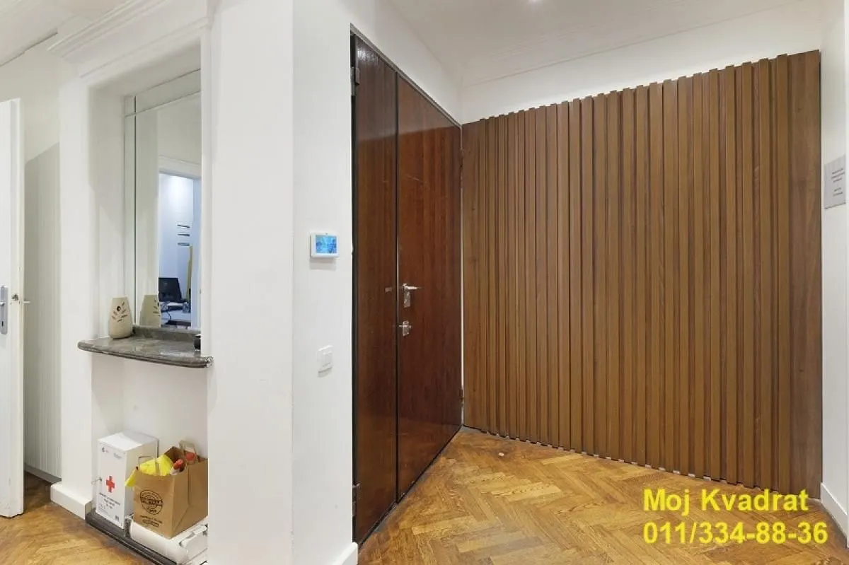 Rent, office space, 240m², Stari Grad, Beograd
