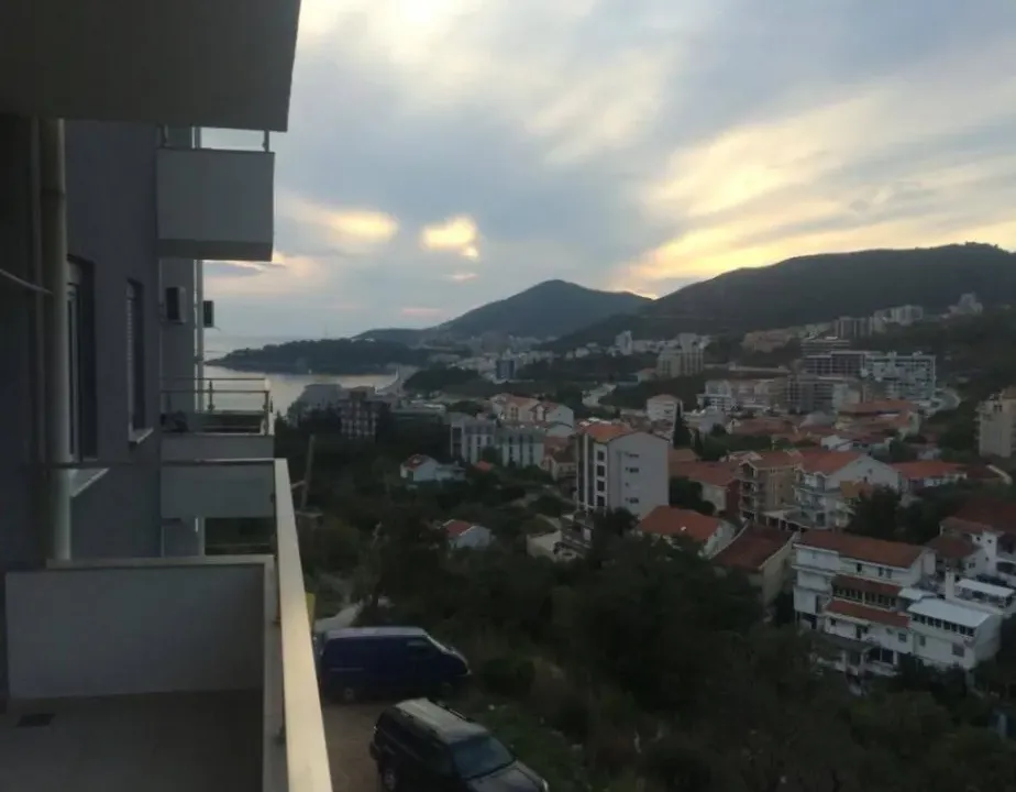 Prodaja, dvosoban stan, 83m², Rafailovići, Budva