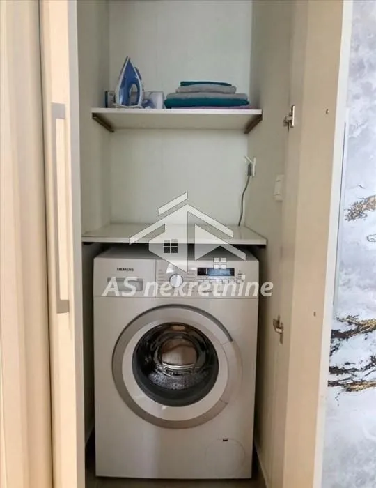 Rent, two bedroom apartment, 63m², Savski Venac, Beograd