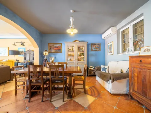 Prodaja, trosoban stan, 124m², Budva, Crna Gora - image 18