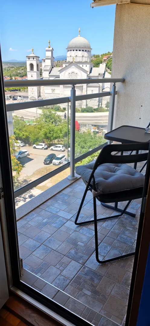 Rent, one bedroom apartment, 45m², Preko Morače, Podgorica