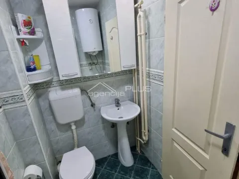 Izdavanje, jednosoban stan, 40m², Vidikovački venac, Rakovica - image 6