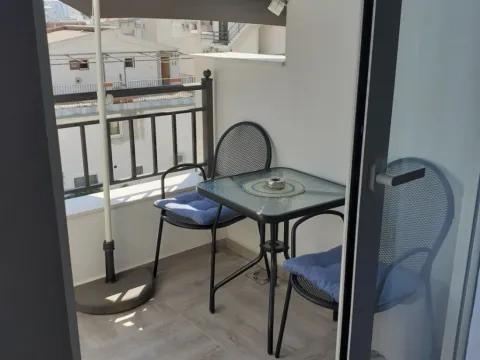 Izdavanje, jednosoban stan, 40m², Šušanj, Bar - image 7