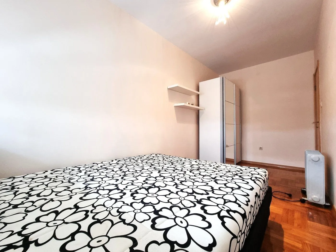 Izdavanje, stan, 84m², Tuški Put, Podgorica
