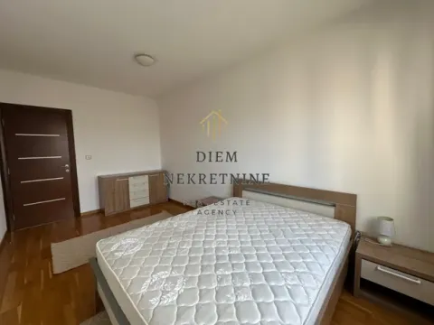 Rent, two bedroom apartment, 105m², Preko Morače, Podgorica - image 11