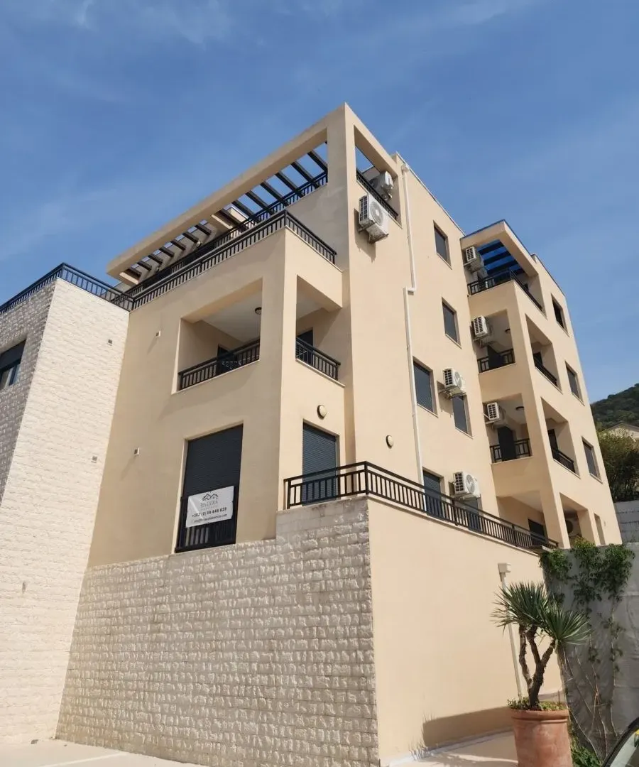Rent, apartment, 70m², Centar, Tivat