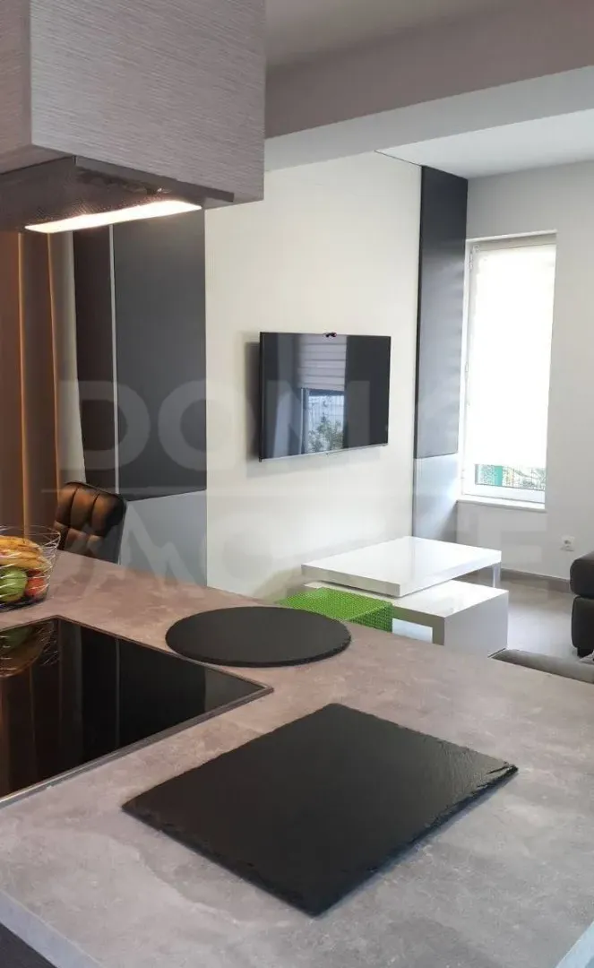 Rent, three bedroom apartment, 110m², Tivat, Crna Gora