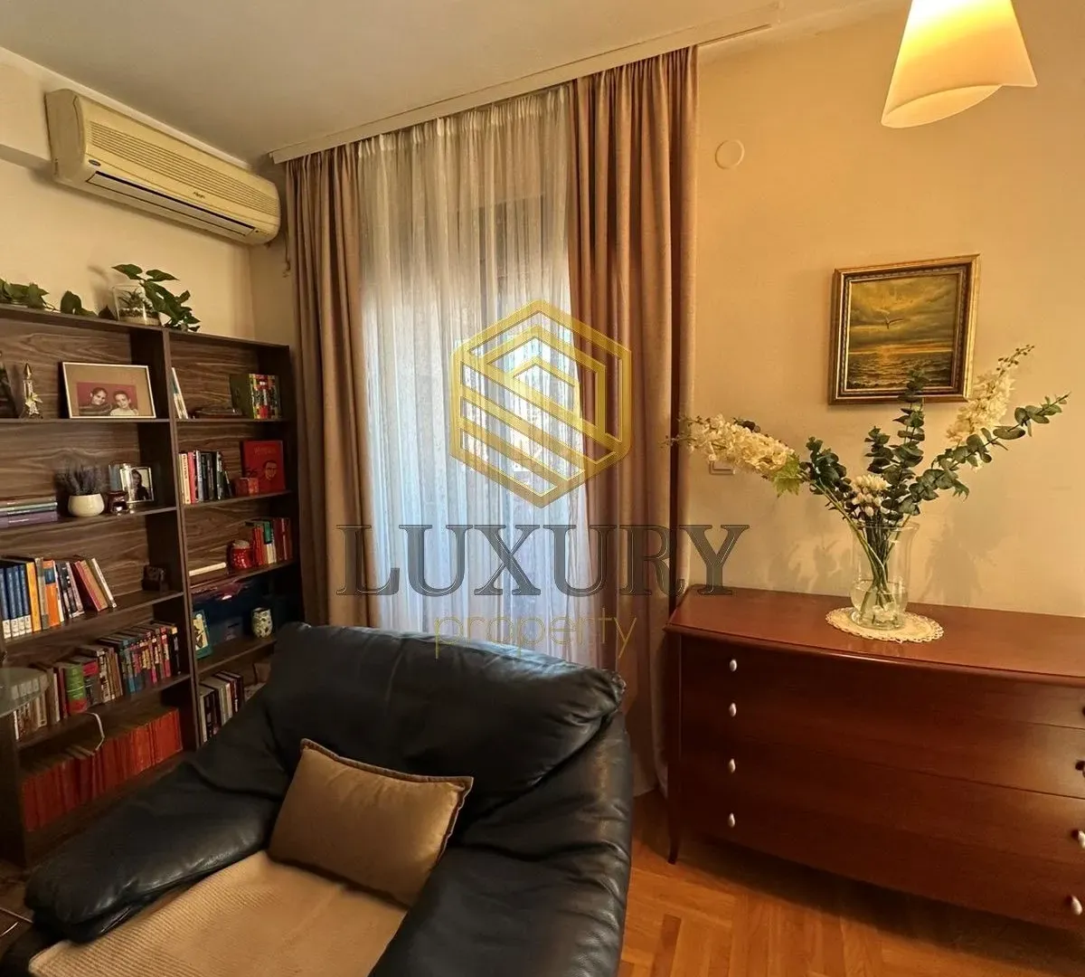 Rent, two bedroom apartment, 60m², Stari Aerodrom, Podgorica