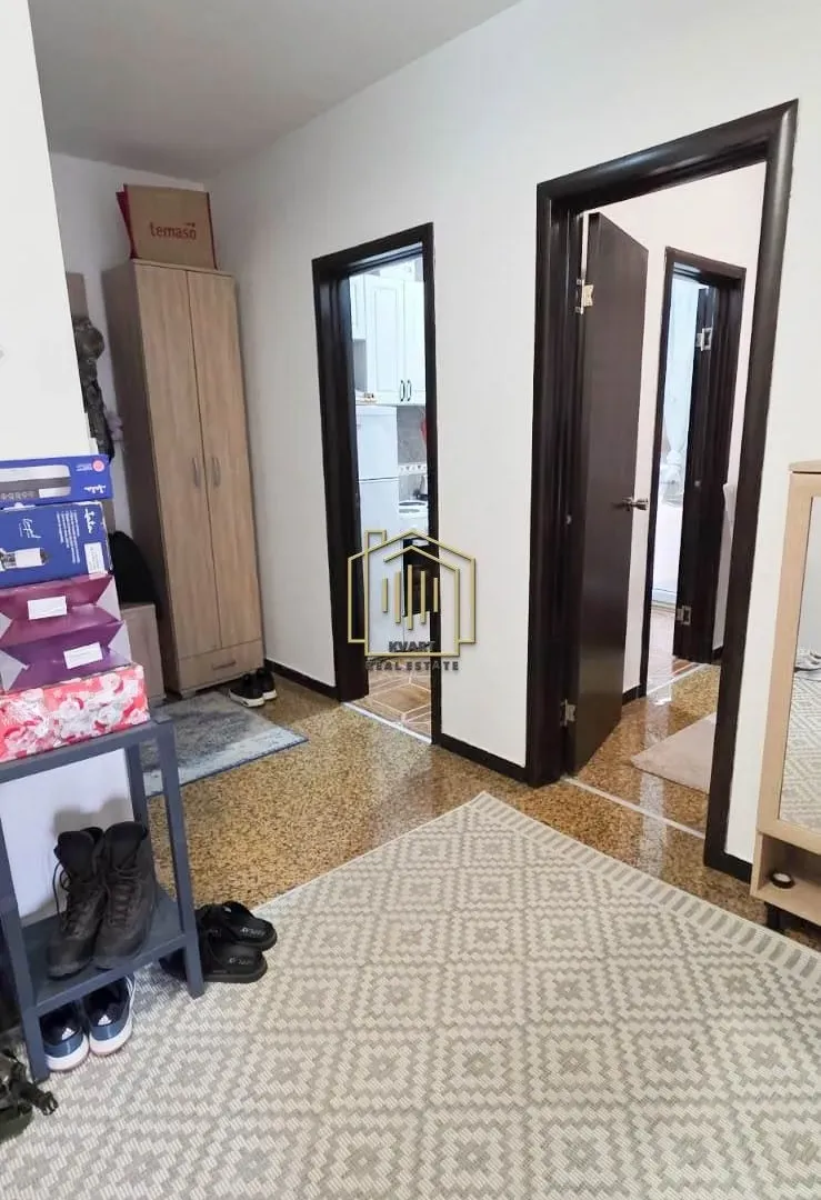 Prodaja, jednosoban stan, 60m², Zagorič, Podgorica