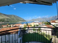 Sale, three bedroom apartment, 120m², Dobrota, Kotor - image 1