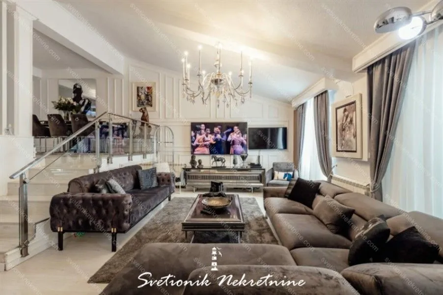 Prodaja, dvosoban stan, 180m², Savina, Herceg Novi