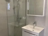 Izdavanje, dvosoban stan, 70m², Gradiošnica, Tivat - image 2