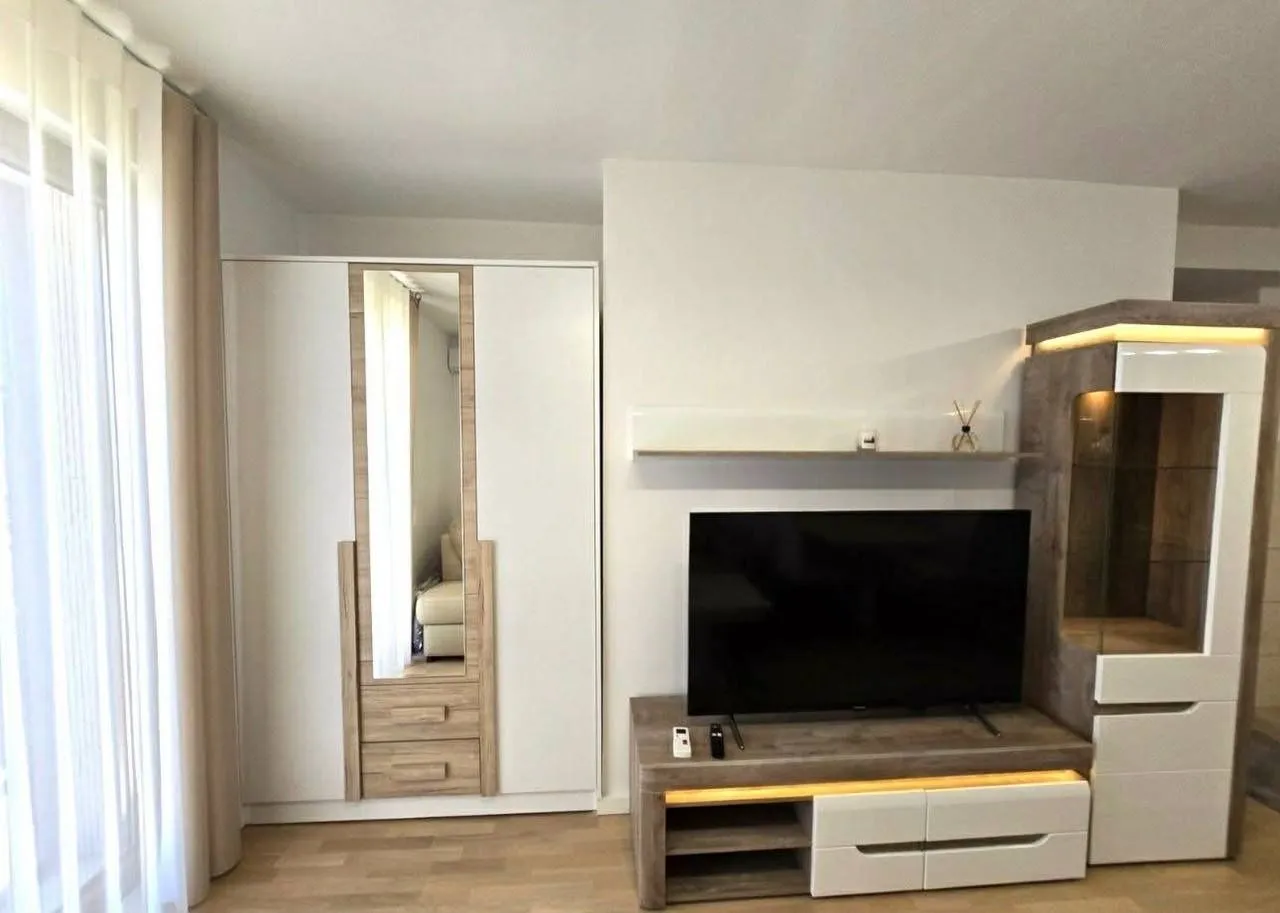 Rent, one bedroom apartment, 50m², Mažina, Tivat