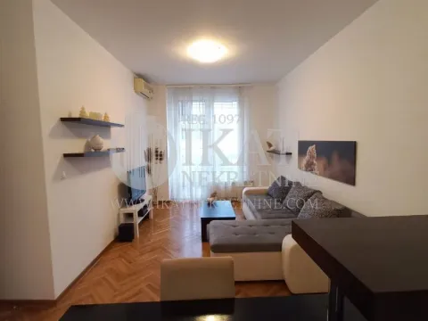 Rent, two bedroom apartment, 55m², Crveni Krst, Beograd - image 4