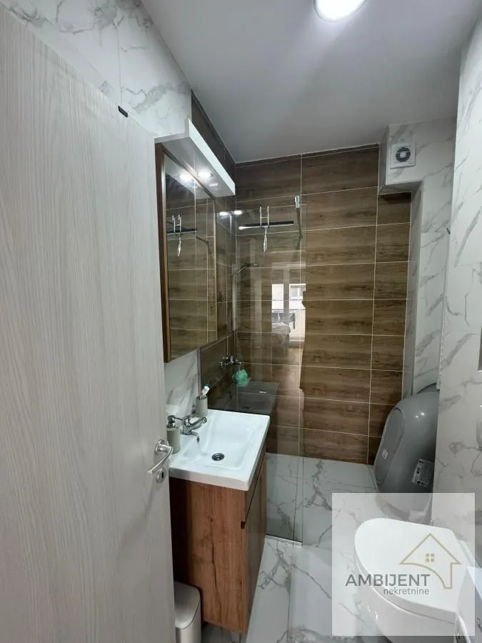 Sale, three bedroom apartment, 56m², Centar, Stara Pazova