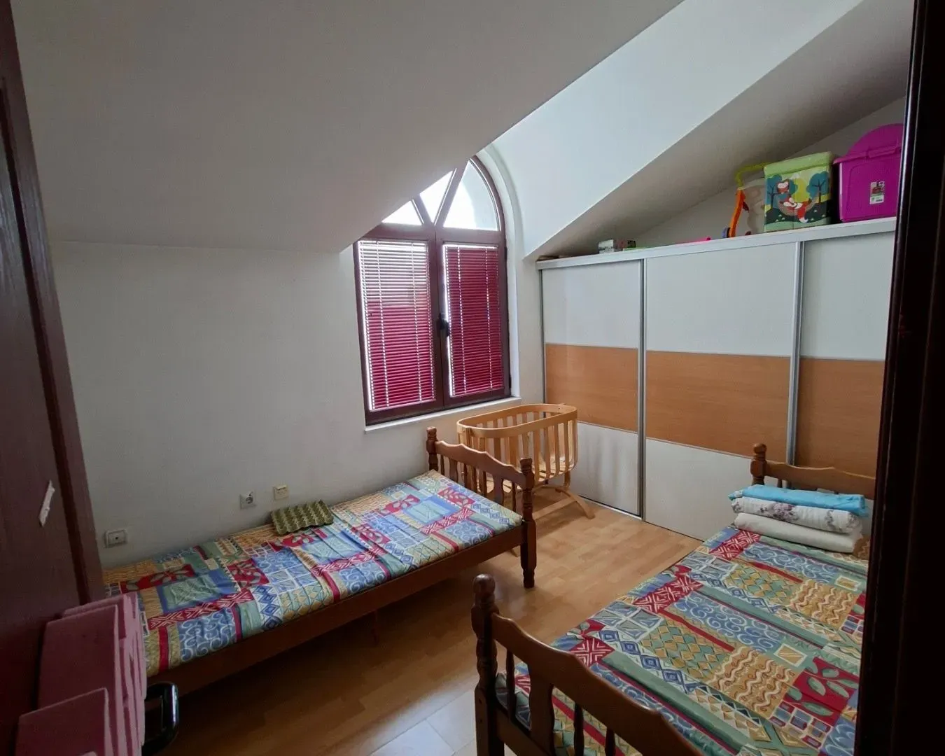 Rent, office space, 90m², Pobrežje, Podgorica
