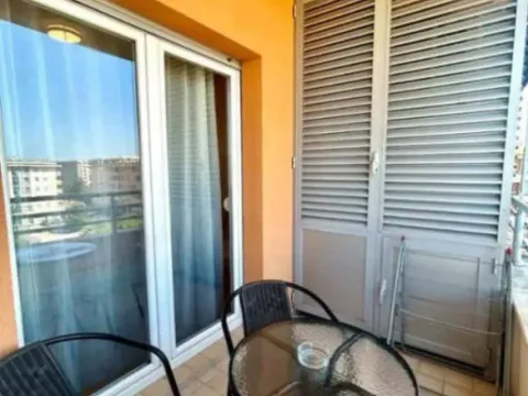 Prodaja, jednosoban stan, 51m², City Kvart, Podgorica - image 9