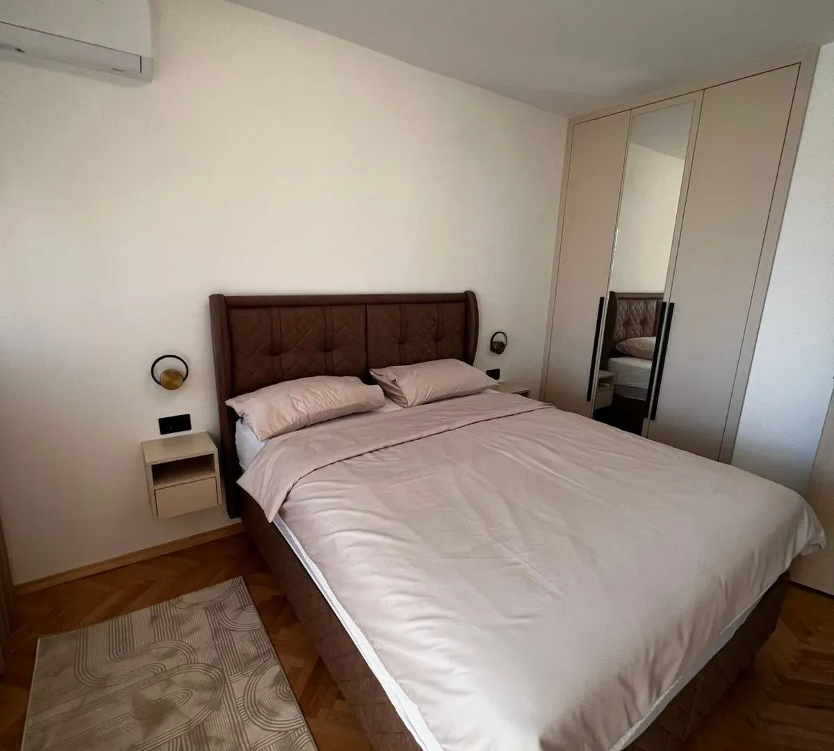 Izdavanje, trosoban stan, 103m², Preko Morače, Podgorica