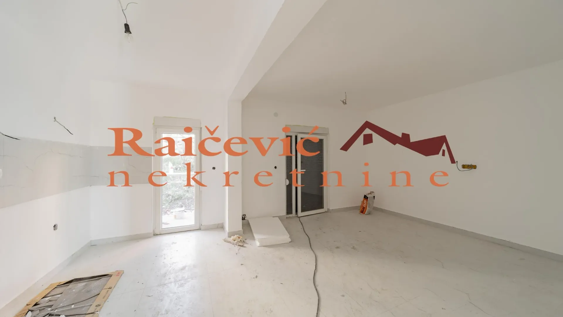Prodaja, trosoban stan, 82m², Grocka, Beograd