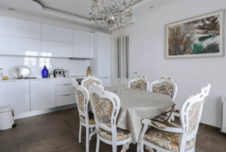 Izdavanje, kuća, 300m², Blizikuće, Budva