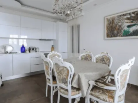 Rent, house, 300m², Blizikuće, Budva - image 7