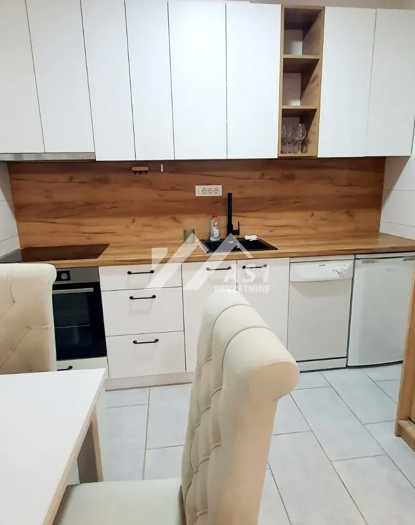 Izdavanje, stan, 28m², Adice, Novi Sad Sve Podlokacije