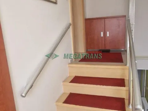 Izdavanje, kuća, 220m², Petrovaradin, Novi Sad - image 7