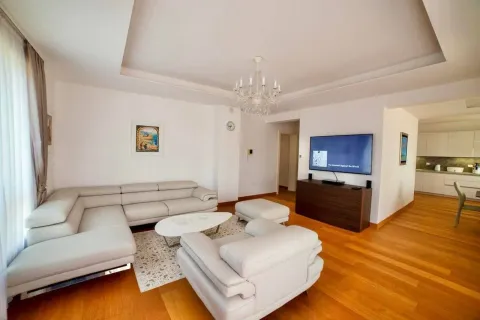 Rent, two bedroom apartment, 148m², Centar, Budva - image 2