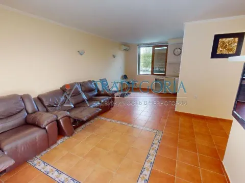 Prodaja, kuća, 217m², Zeleni, Rožaje - image 2