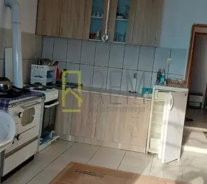 Prodaja, kuća, 180m², Bar, Crna Gora - image 9