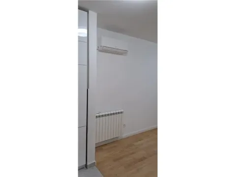 Izdavanje, dvosoban stan, 67m², Niš, Srbija - image 4