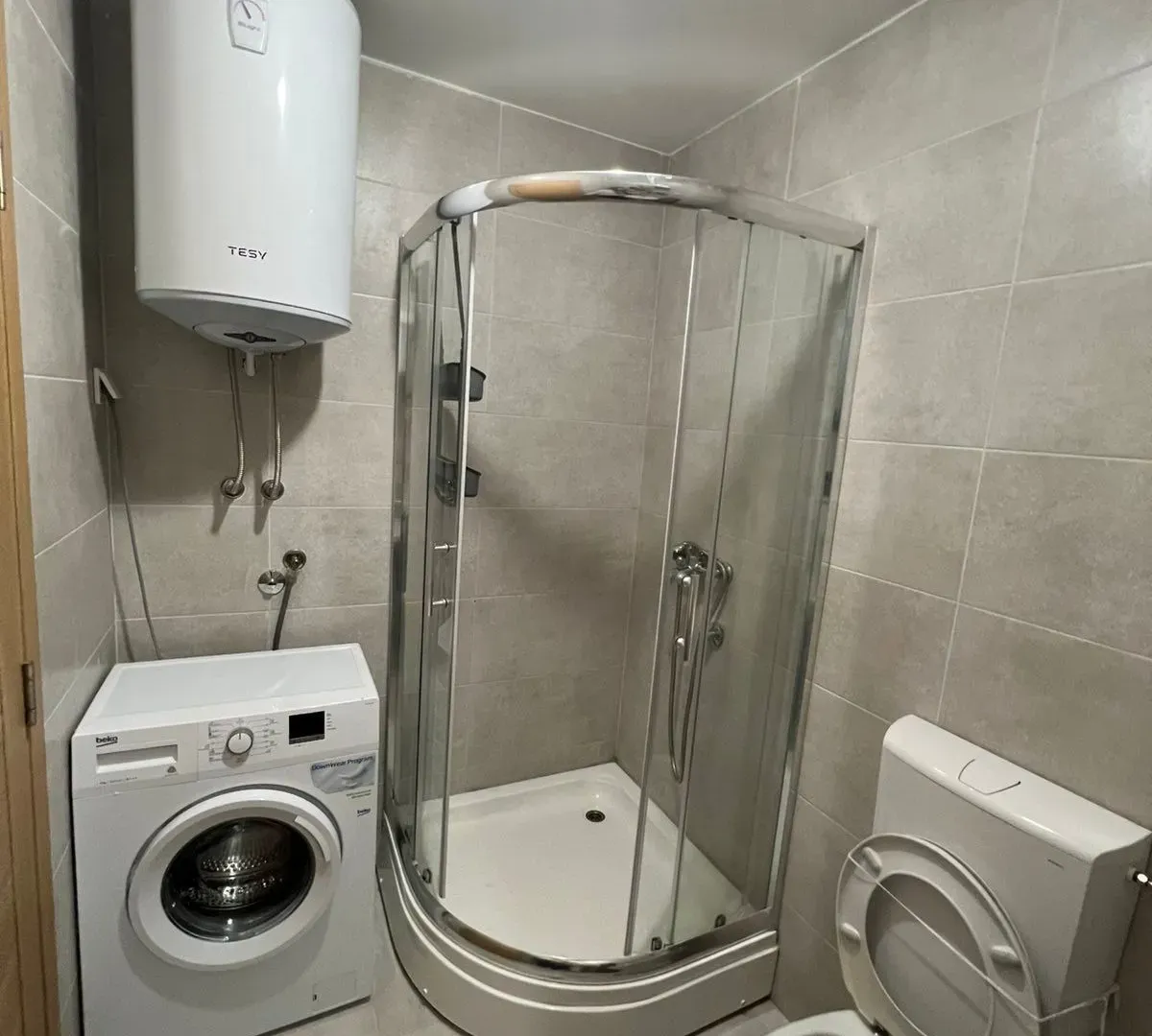 Izdavanje, jednosoban stan, 52m², Stari Aerodrom, Podgorica