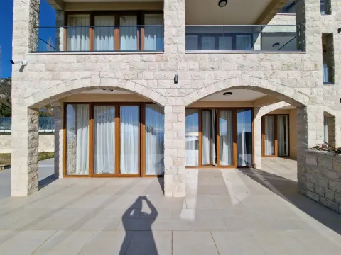 Sale, house, 440m², Budva, Crna Gora - image 16