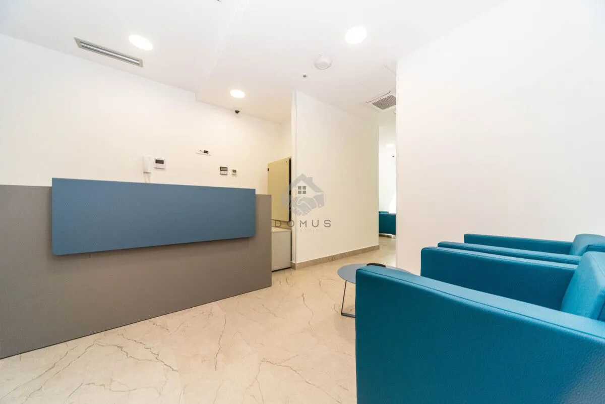 Rent, office space, 120m², Centar, Podgorica