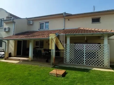 Sale, office space, 500m², Telep, Novi Sad Sve Podlokacije - image 1