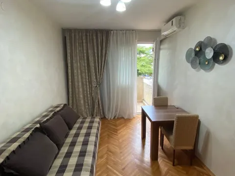 Izdavanje, stan, 24m², Gintaš, Podgorica - image 3