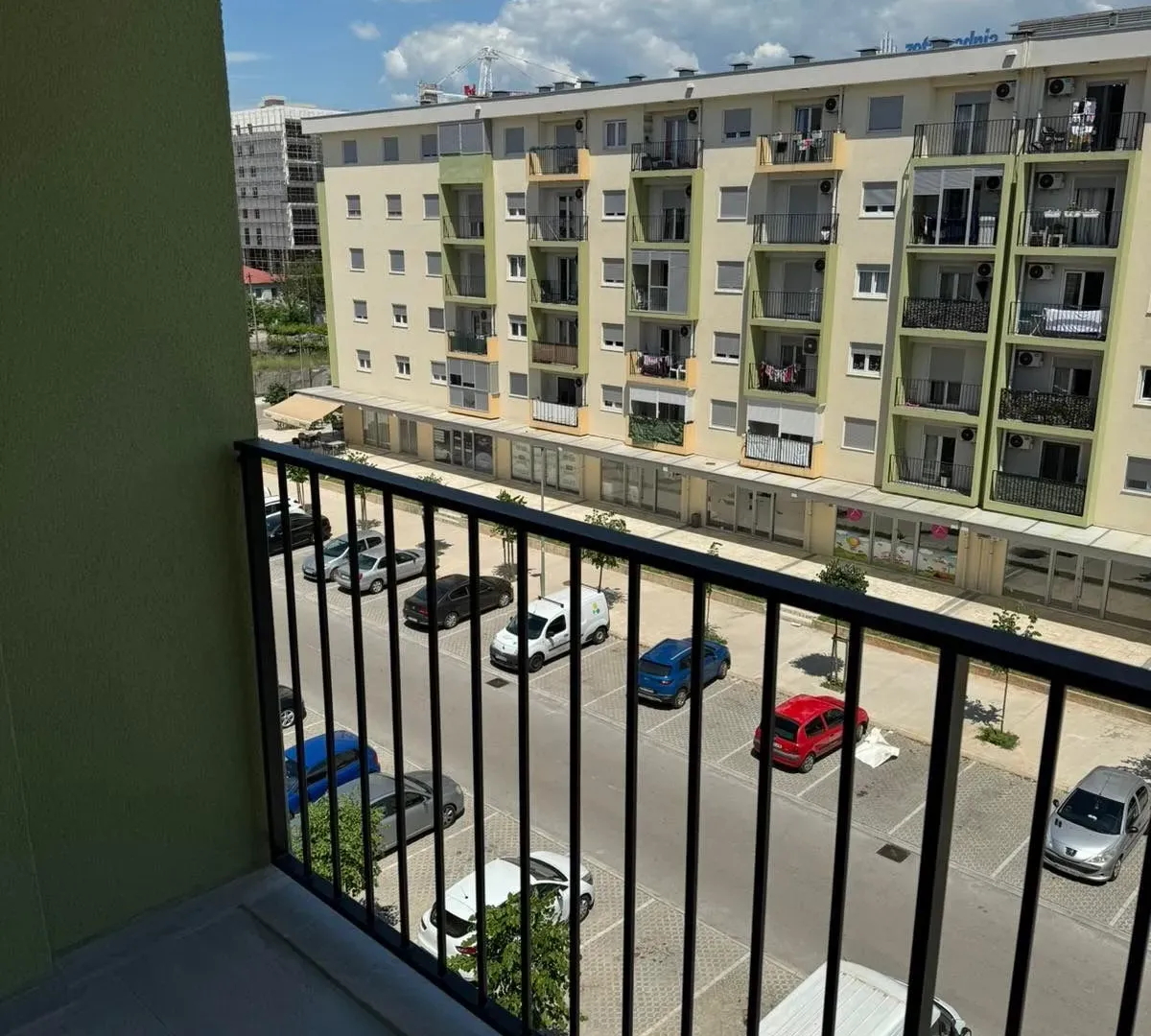 Rent, one bedroom apartment, 40m², Pobrežje, Podgorica