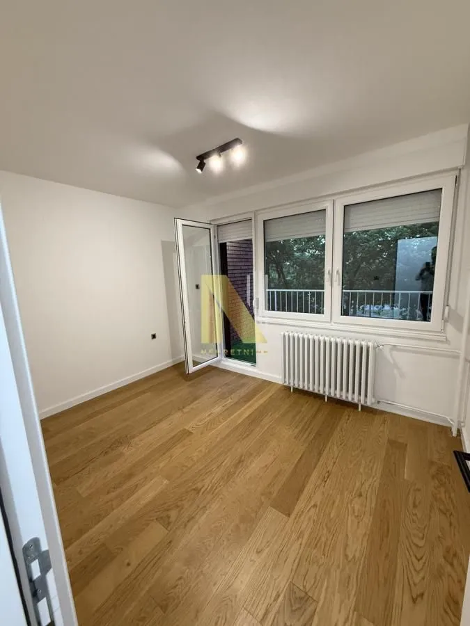 Sale, two bedroom apartment, 48m², Avijatičarsko naselje, Novi Sad Sve Podlokacije