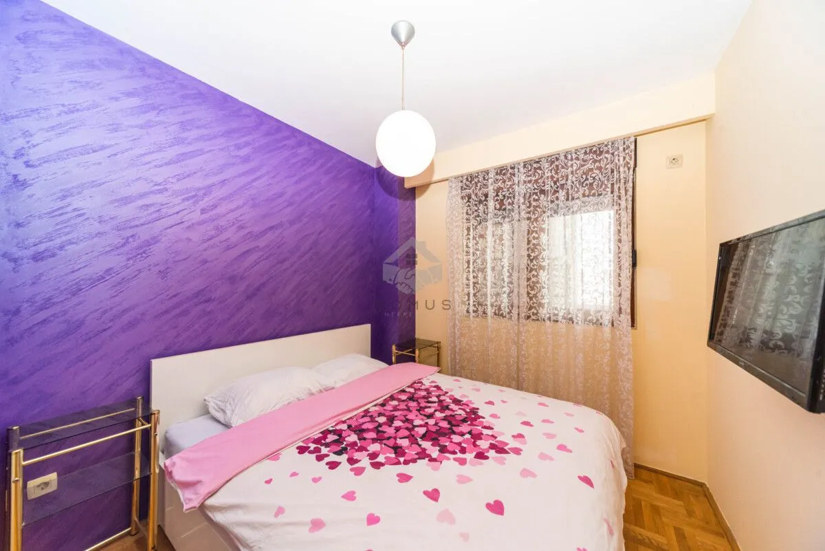 Rent, one bedroom apartment, 40m², Stari Aerodrom, Podgorica