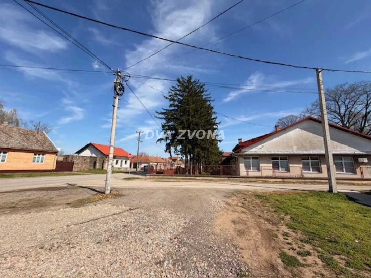 Prodaja, kuća, 42m², Čortanovci, Inđija