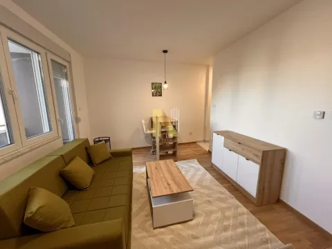 Rent, studio apartment, 30m², Avijatičarsko naselje, Novi Sad Sve Podlokacije - image 2