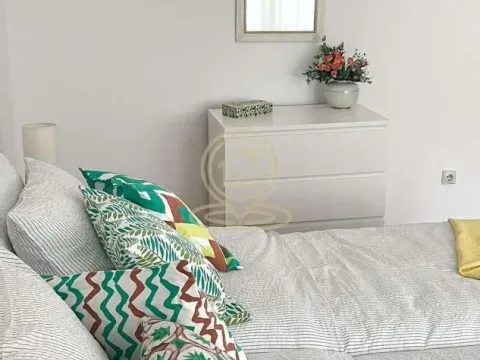 Rent, two bedroom apartment, 69m², Vračar Sve Podlokacije, Beograd - image 12