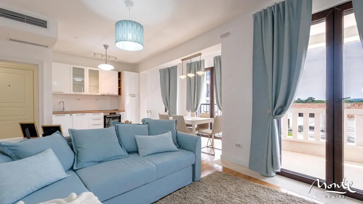 Prodaja, jednosoban stan, 50m², Centar, Tivat