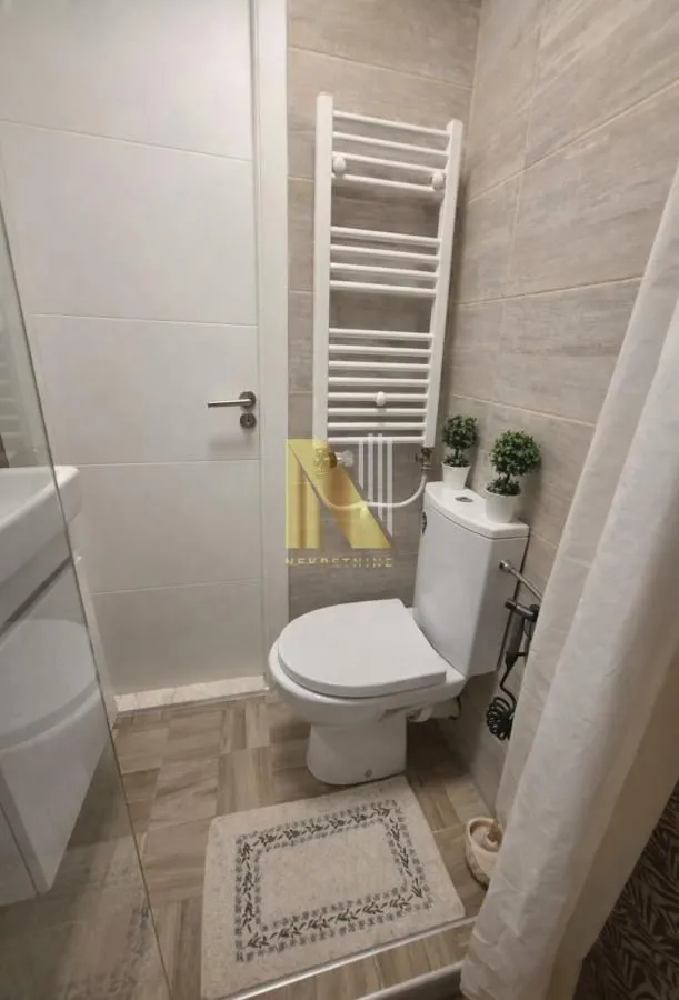 Rent, studio apartment, 29m², Bulevar Oslobodjenja, Novi Sad Sve Podlokacije