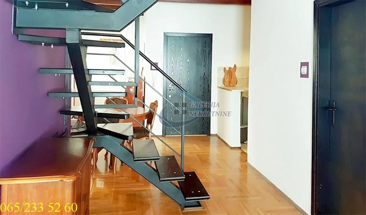 Prodaja, trosoban stan, 88m², Stari Grad, Beograd