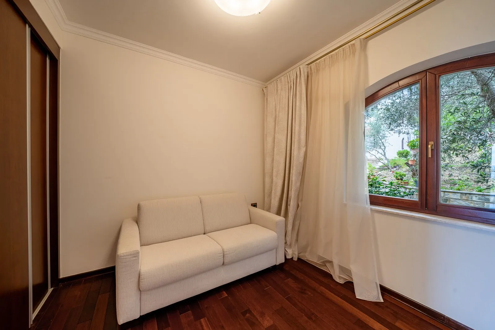 Sale, three bedroom apartment, 86m², Petrovac, Budva