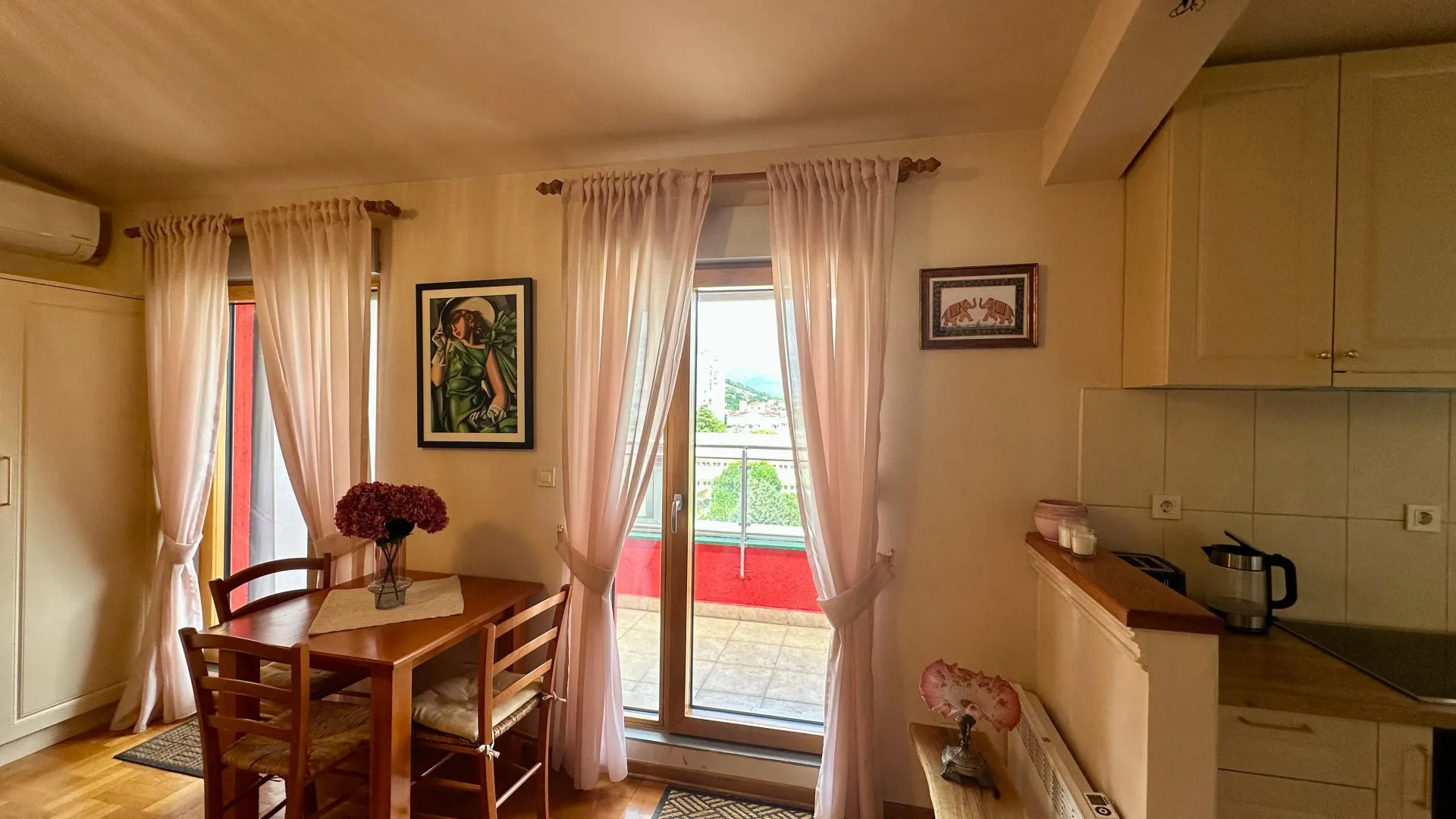 Rent, studio apartment, 37m², Preko Morače, Podgorica