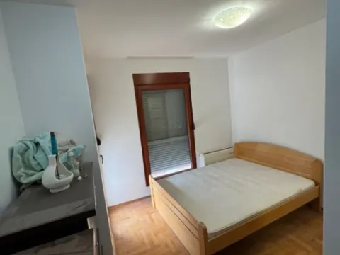 Prodaja, trosoban stan, 92m², Tuški Put, Podgorica - image 2