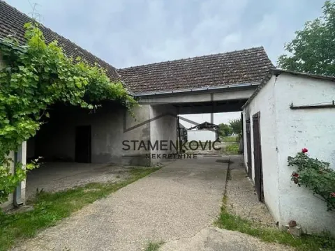 Prodaja, kuća, 277m², Bingula, Šid - image 4