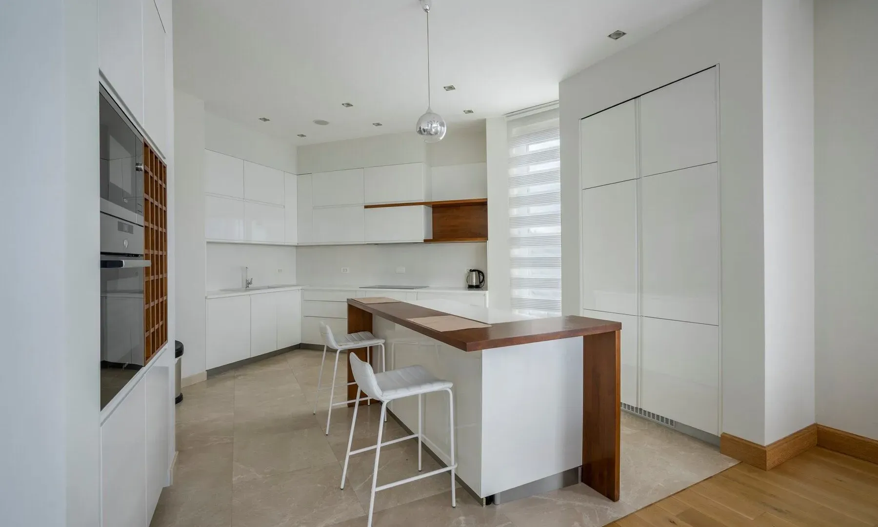 Sale, house, 600m², Blizikuće, Budva